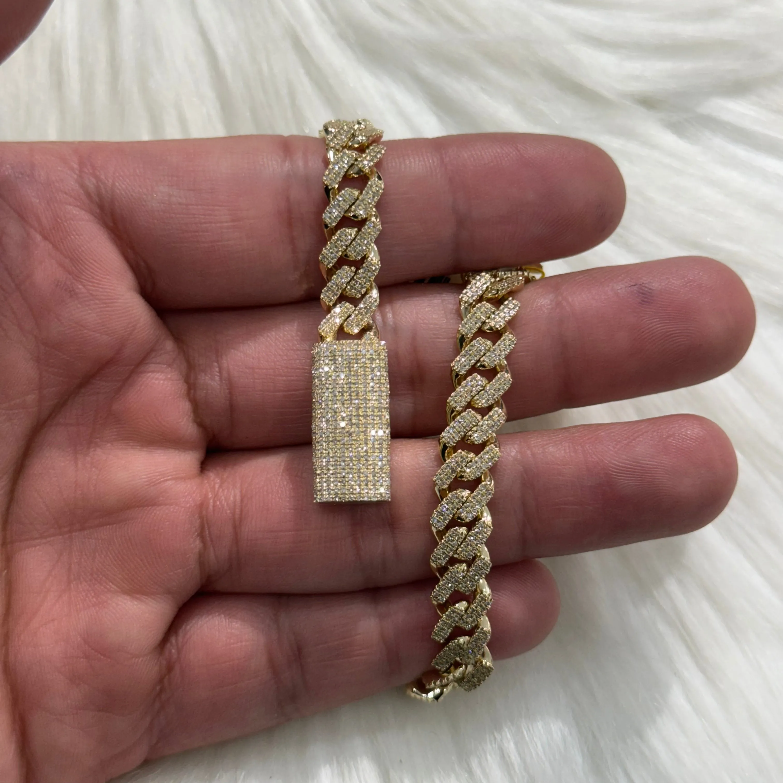 10K Yellow Gold Bustdown Bracelet 1.91Ct Dia / 25.9gr / 7.8mm / 8in