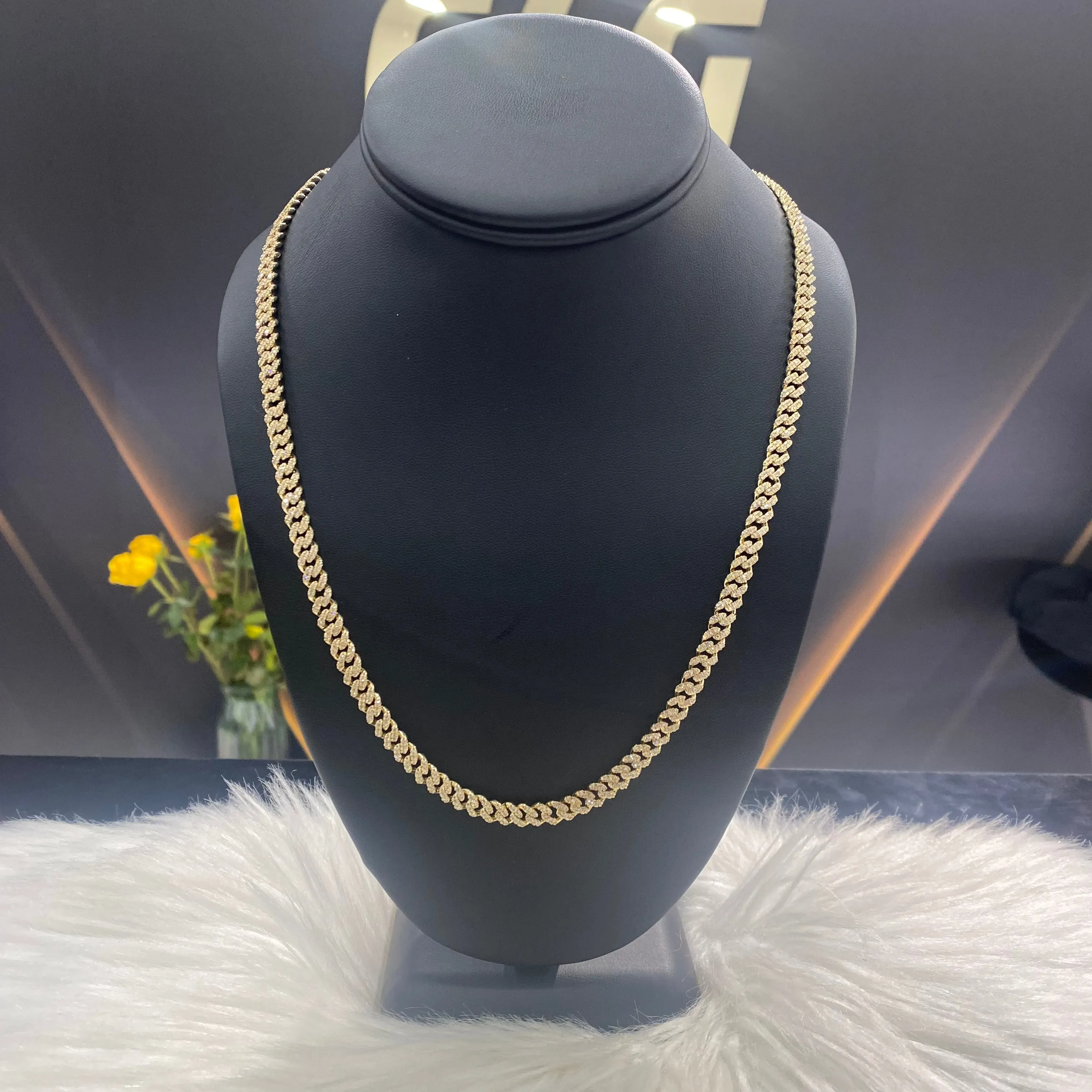 10K Yellow Gold Bustdown Chain 3.84Ct Dia / 37.7gr / 5.7mm / 22in
