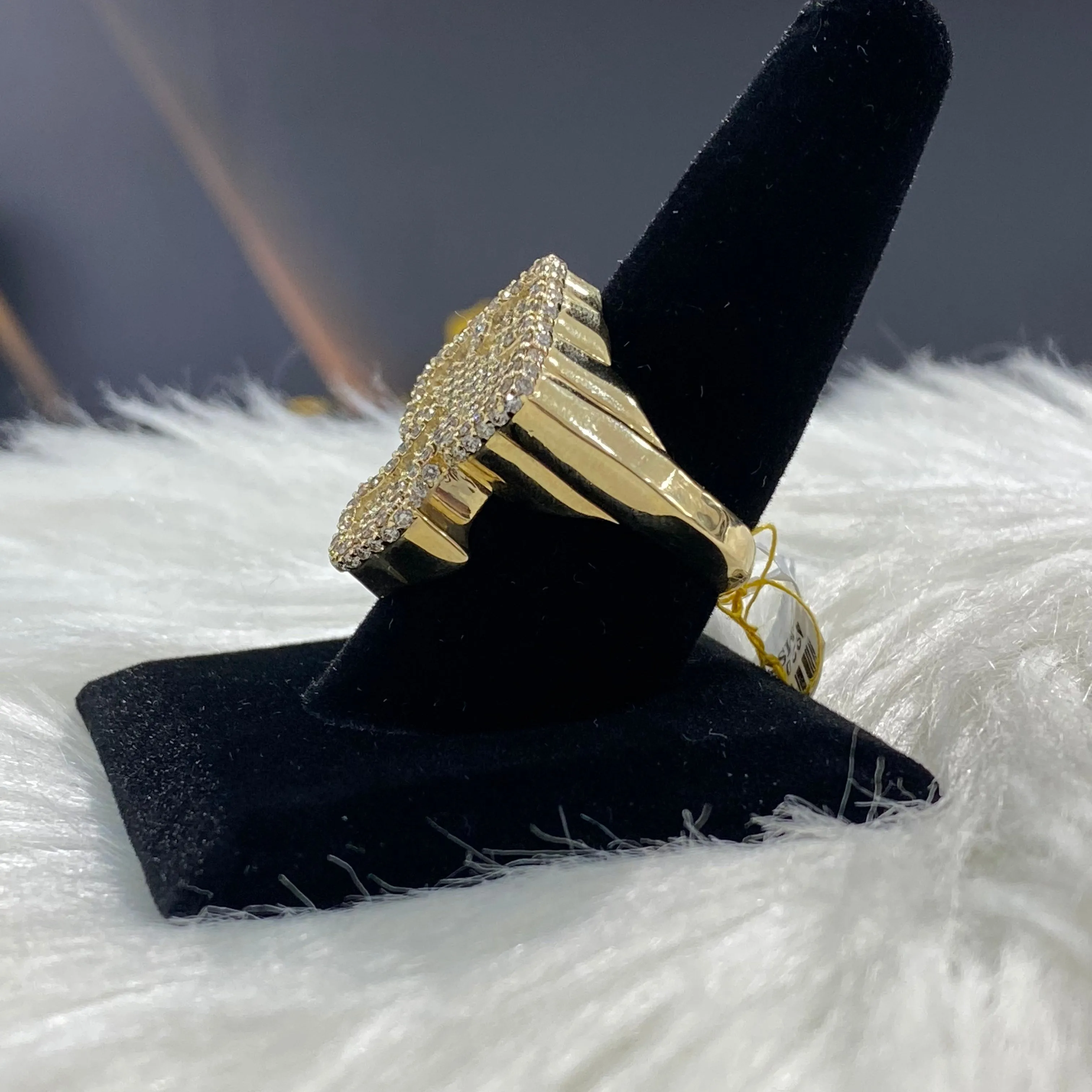 10K Yellow Gold Diamond Cross Ring 2.11Ct Dia / 10.6gr / Size 10