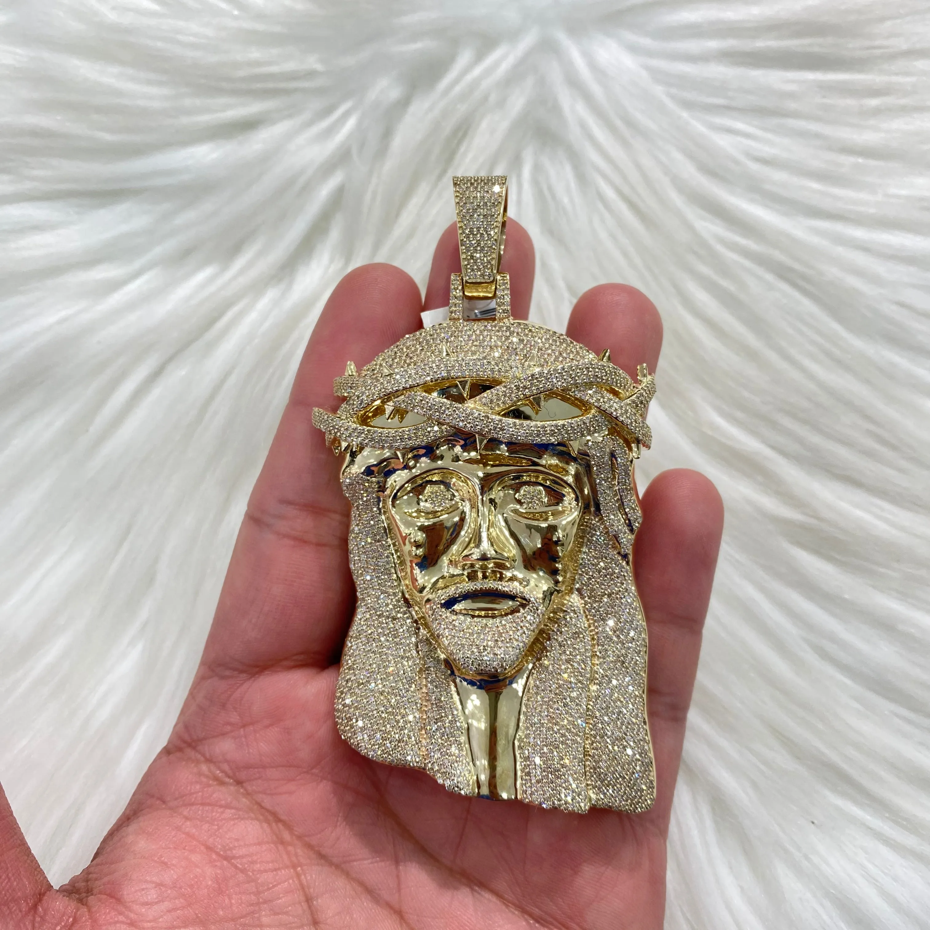 10K Yellow Gold Diamond Jesus Face Pendant 6.29Ct Dia / 49.5gr
