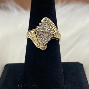10K Yellow Gold Diamond Luxury Wedding Ring Ct Dia / 4.1gr / Size 7