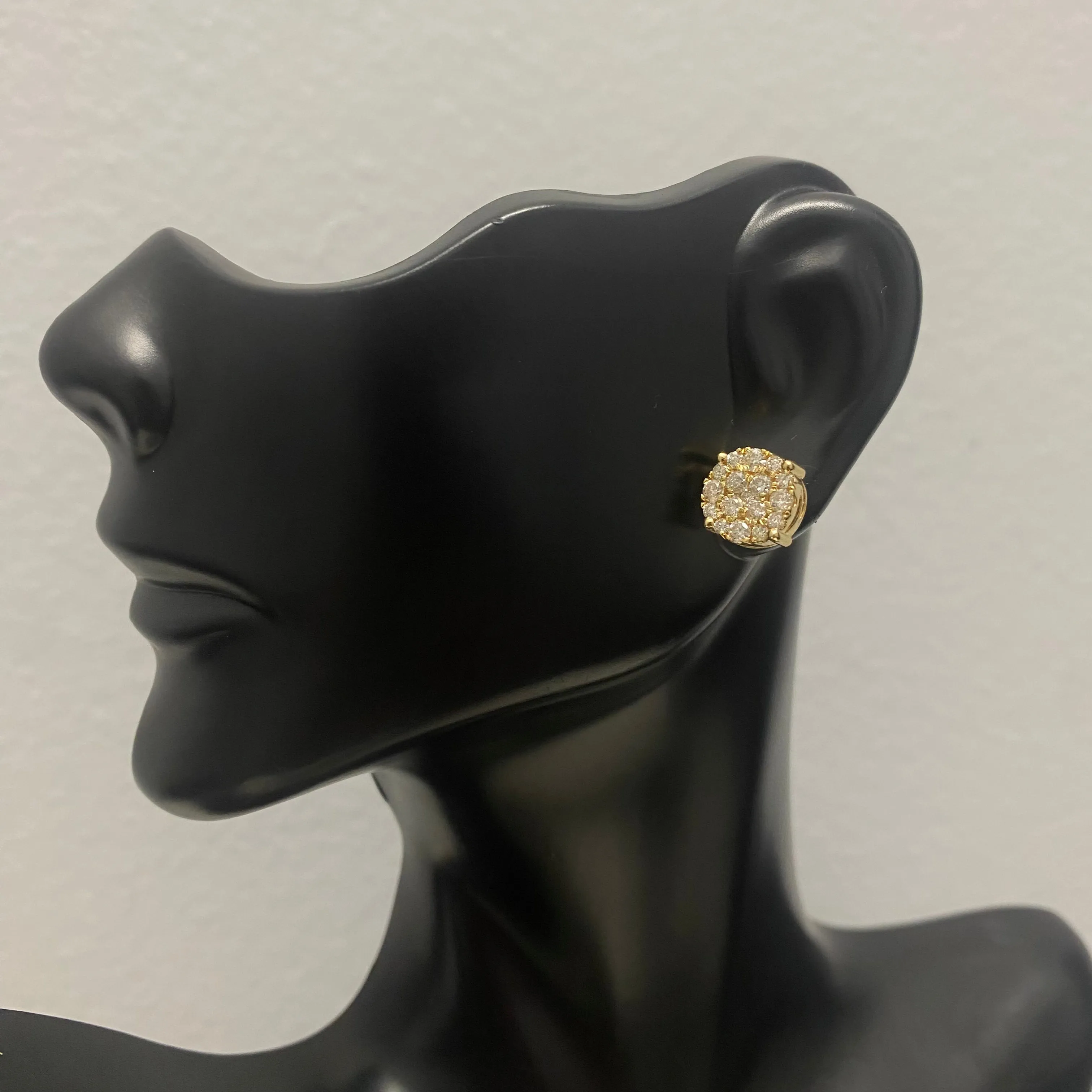 10K Yellow Gold Diamond Round Flower Stud Earrings 0.98Ct Dia / 2.86gr
