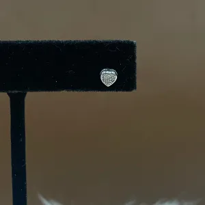 14K White Gold Diamond Heart Stud Earrings 0.03Ct / 1gr