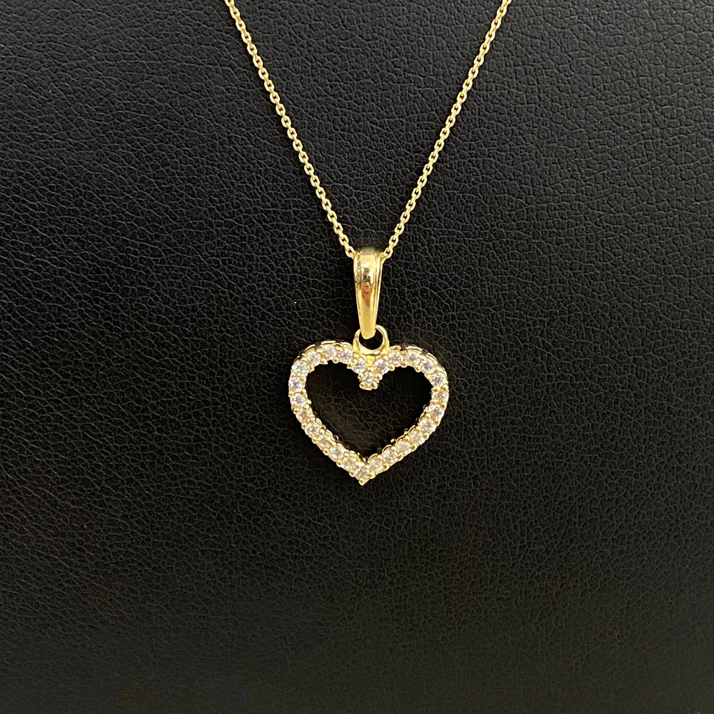 14K Yellow Gold Diamond Heart Jewelry Set Ct Dia/Sapphire / 2.4gr / 0.5mm / 16in