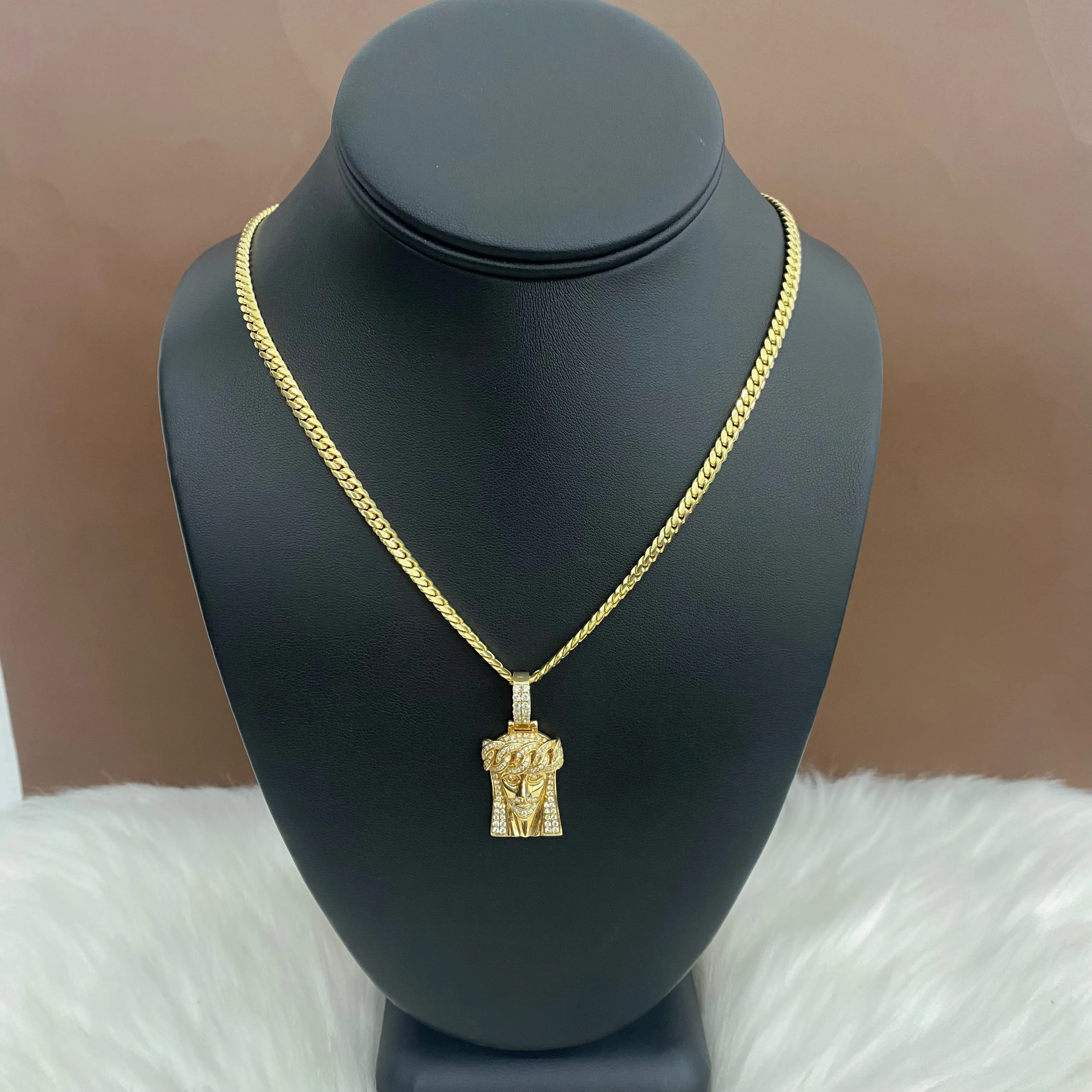 14K Yellow Gold Diamond Jesus Face Pendant 1Ct Dia / 8.2gr