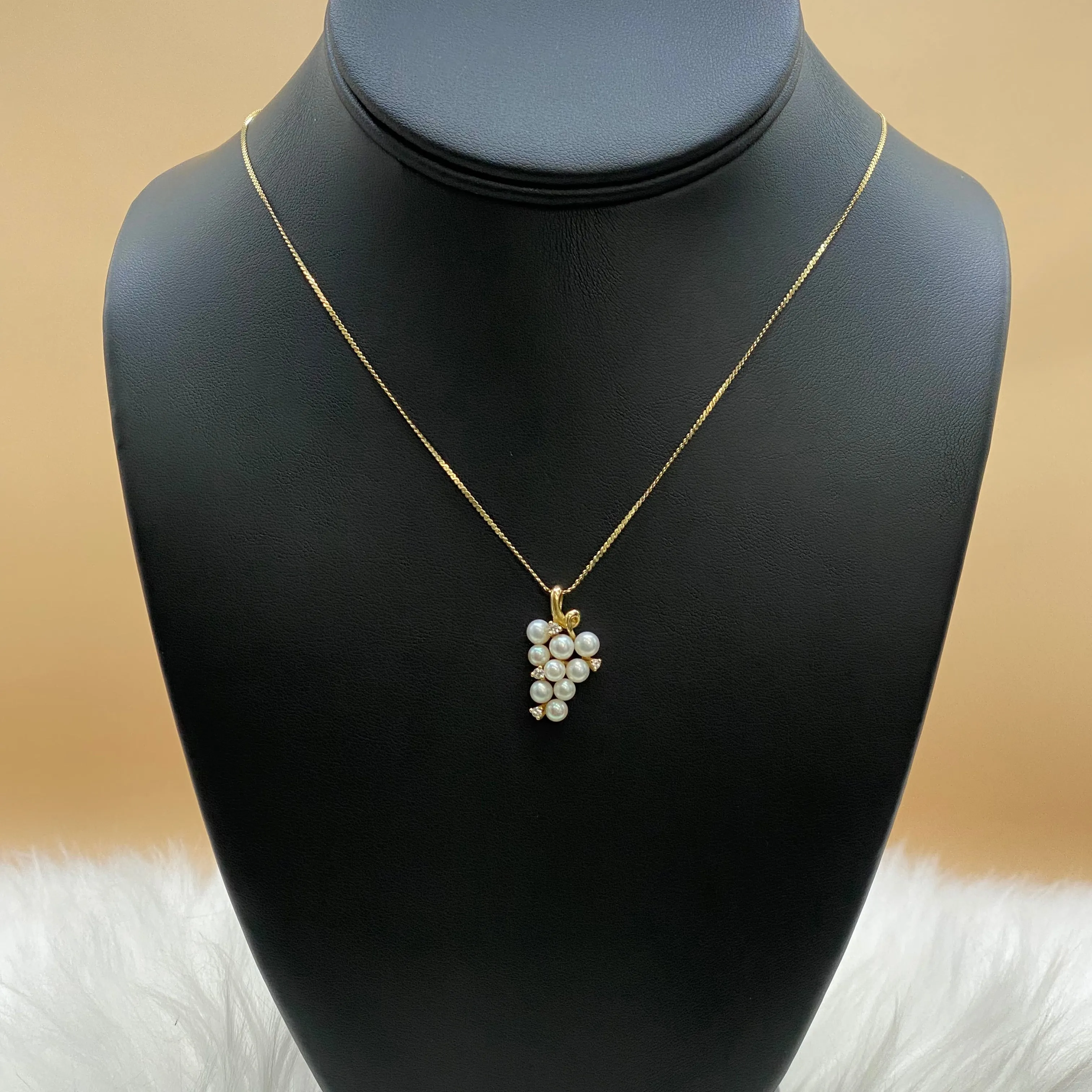 14K Yellow Gold Pearl Grapes Chain With Diamond / 4.6gr
