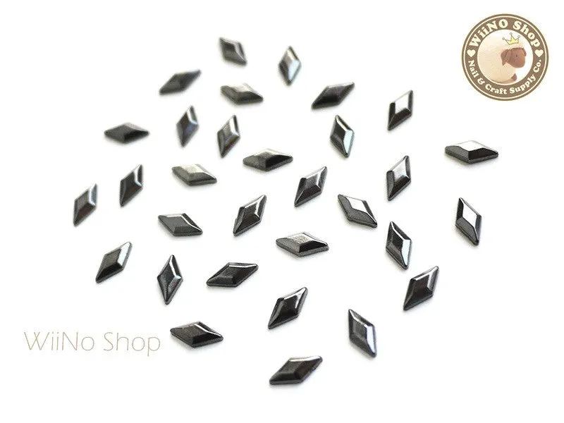 4 x 8mm Gunmetal Diamond Shape Metal Studs - 25 pcs