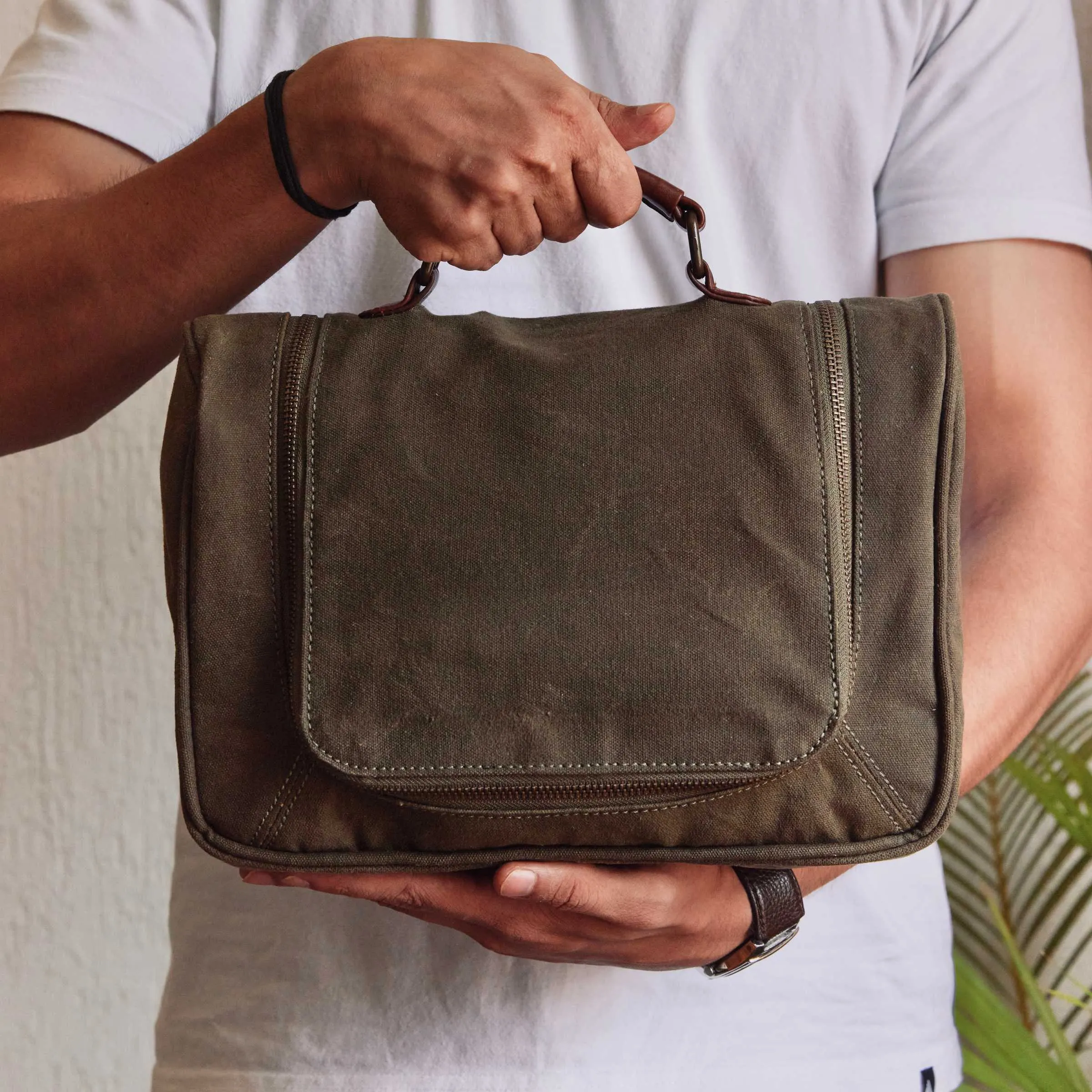 Brown Toiletry Bag | Waxed Canvas