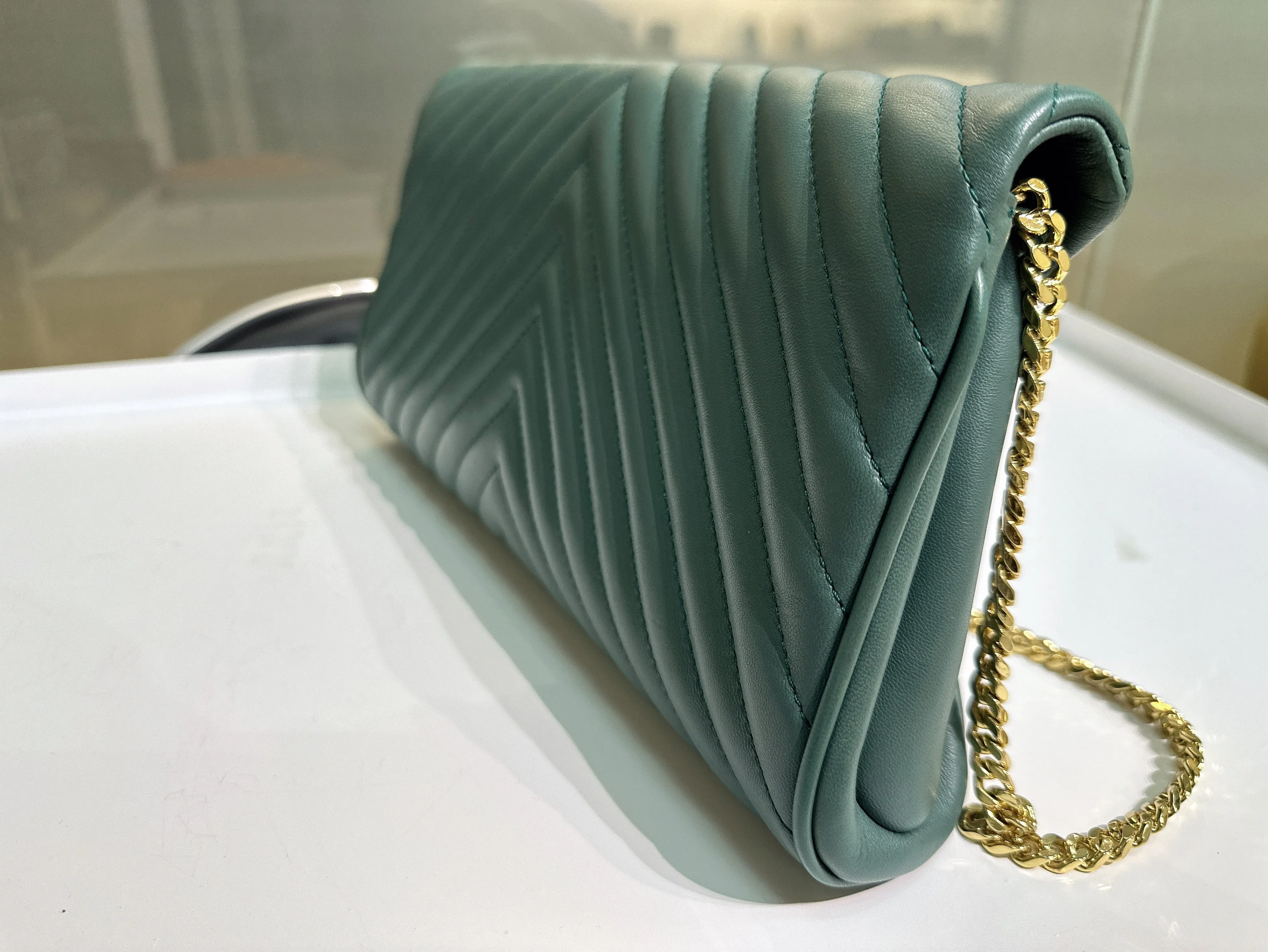 Chanel Cluth Green Bag