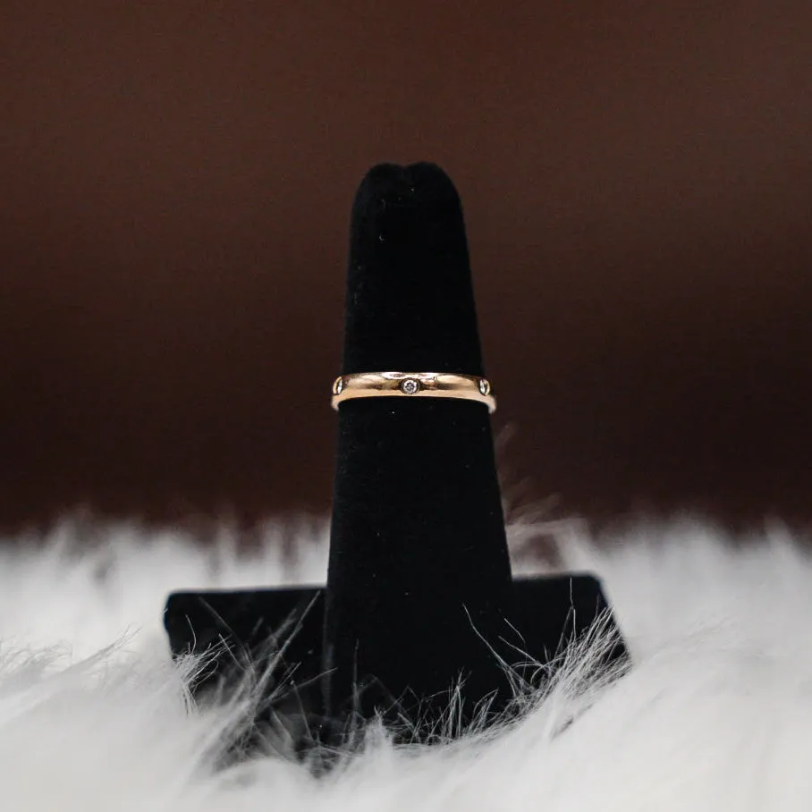 Classic Ring 14K Yellow Gold With Diamonds / 2.5gr / Size 5.5