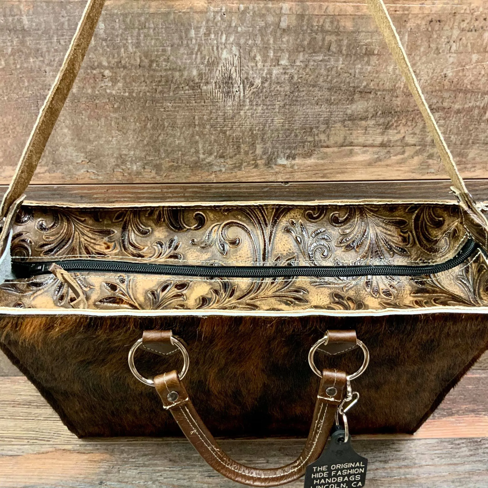 Get Outta Town Hybrid Tote - #22430