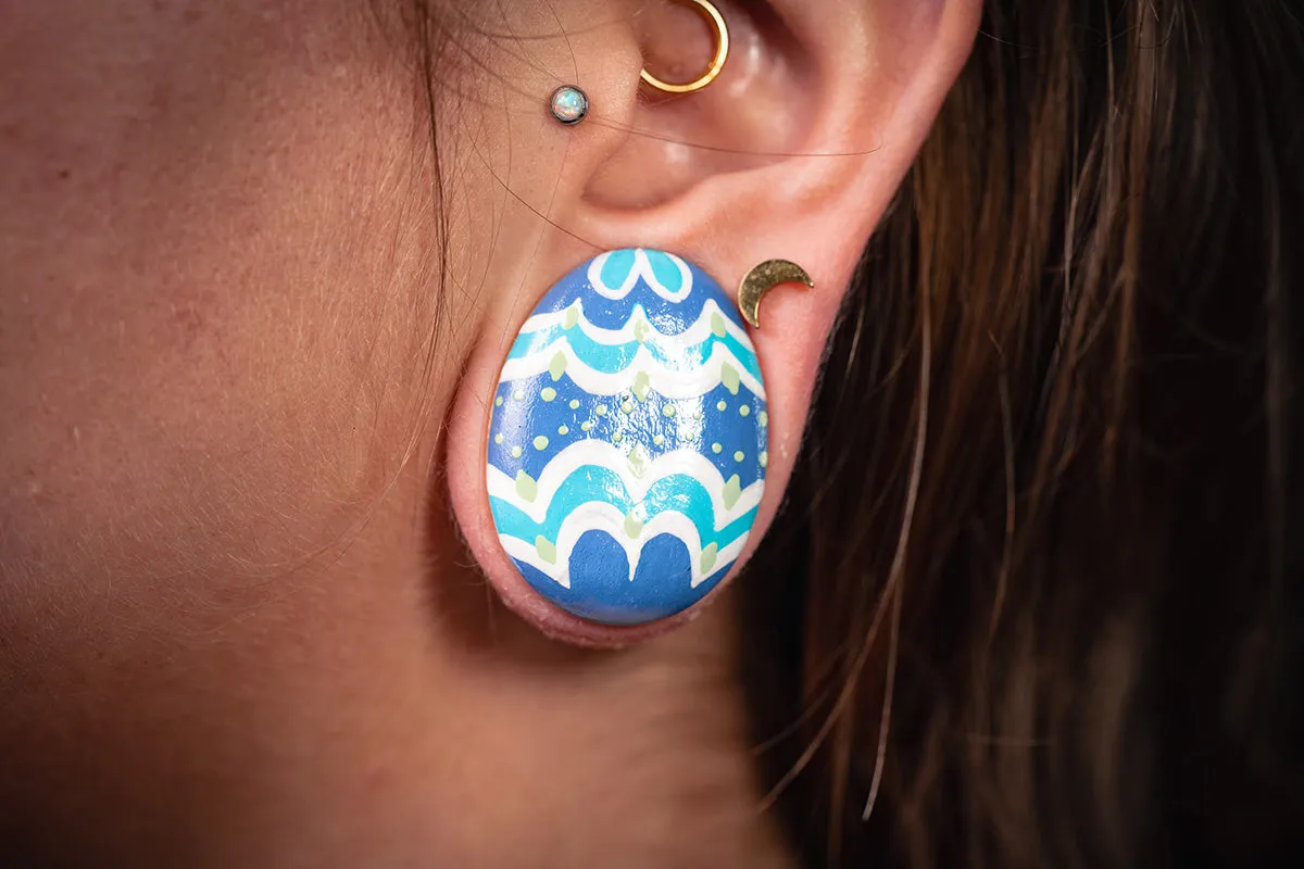 Hand painted Egg shape Plugs - Viola - Crocodile Wood (Pair) - PA126