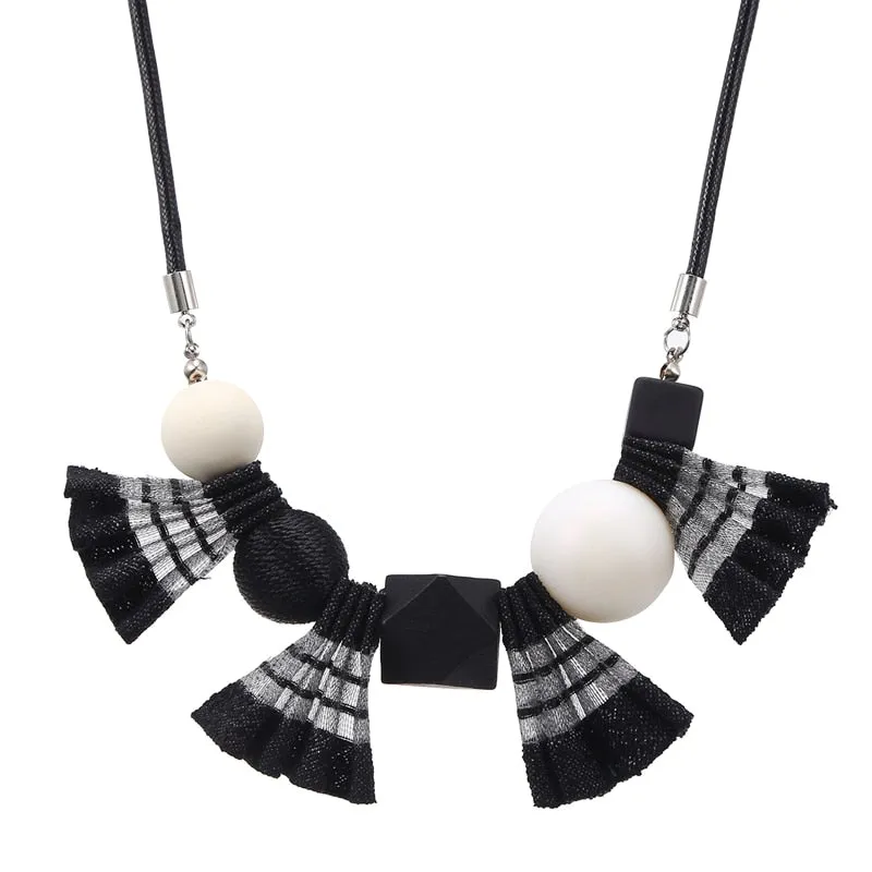 Handmade Plant Fibres Necklace