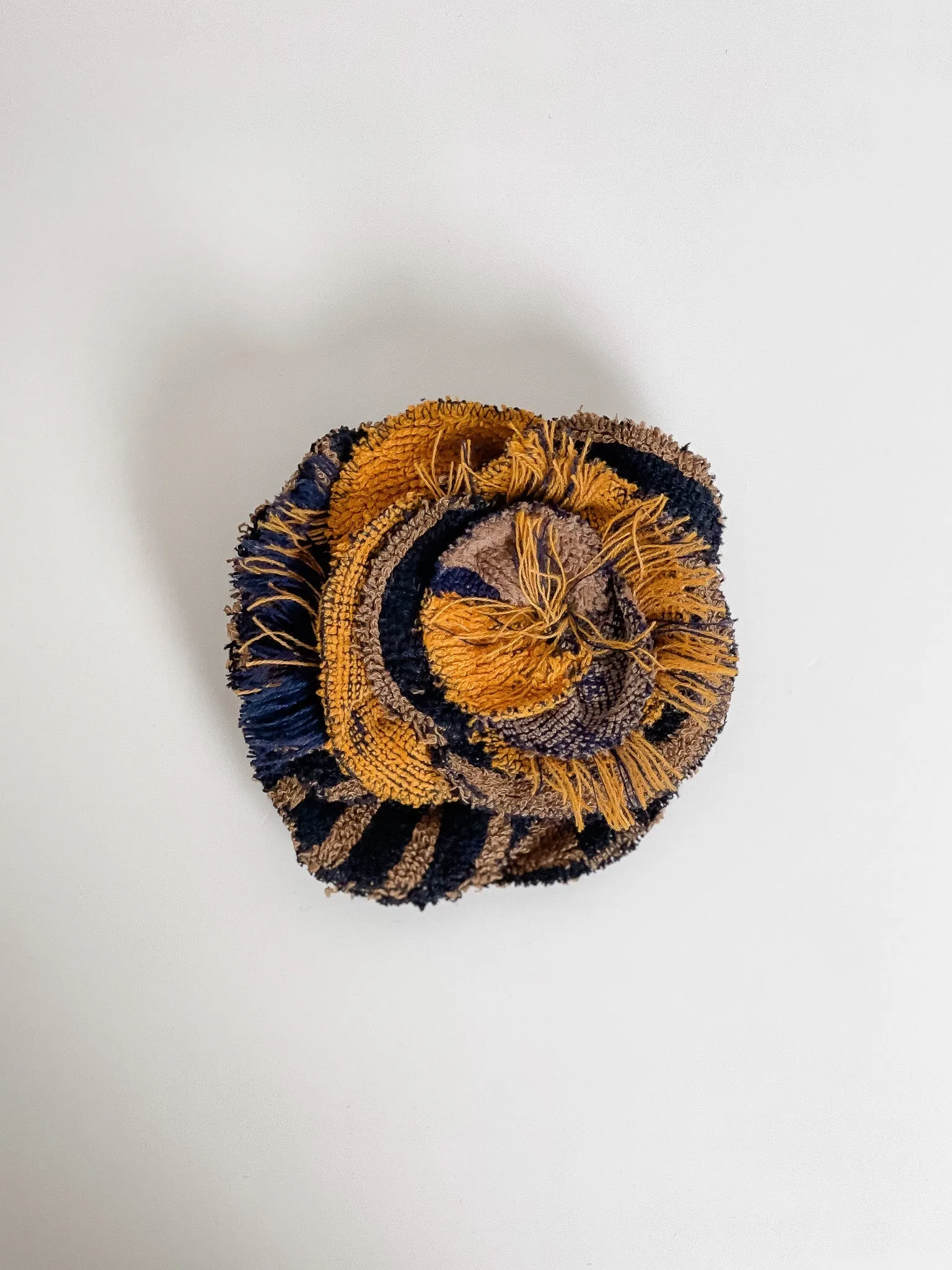 HORSESHOE BAG #4 (DESIGNER)