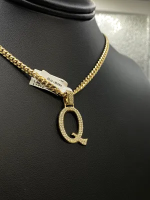 Letter Q Pendant 14K Yellow Gold With Diamond / 3.9gr
