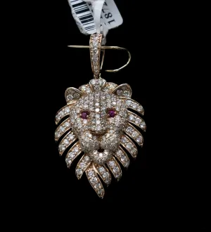 Lion Pendant 14K Yellow Gold With Diamond 2.22Ct Dia / 5.3gr