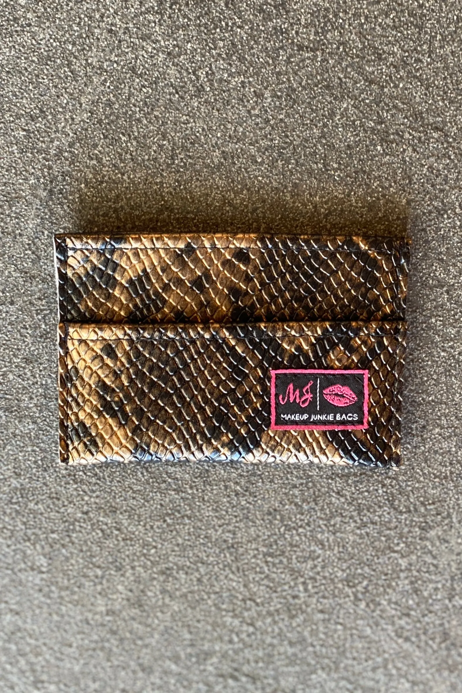 Makeup Junkie Game Day Card Holder - Serpentina