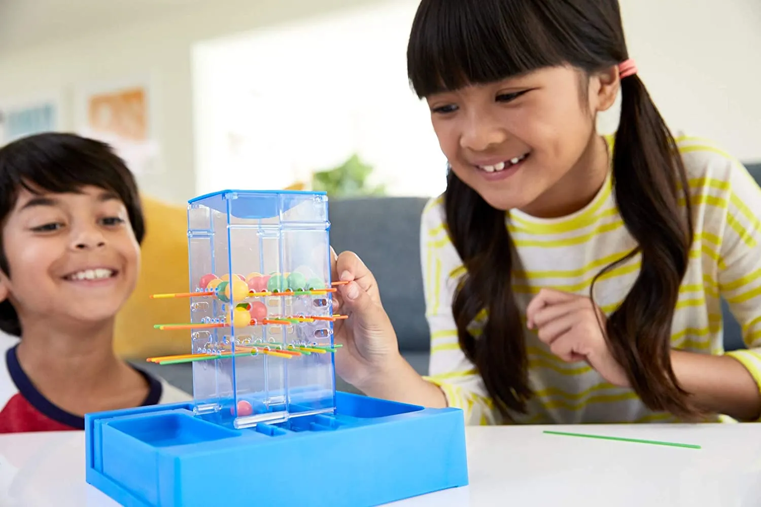 Mattel Games Travel Kerplunk Adventure Board Game for Ages 5 