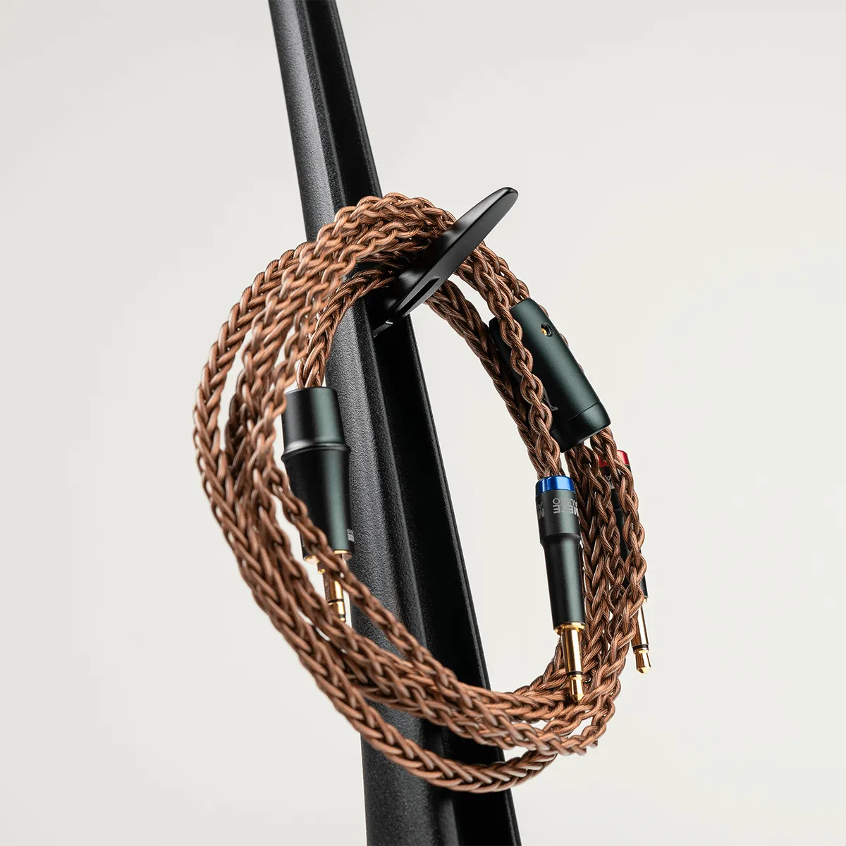 Meze Empyrean II Headphones and Manta Stand Bundle (Pre-Order)
