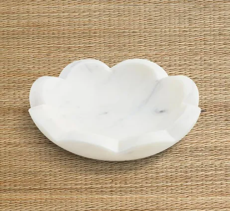 Mud Pie - Serving Dish Marble Scallop