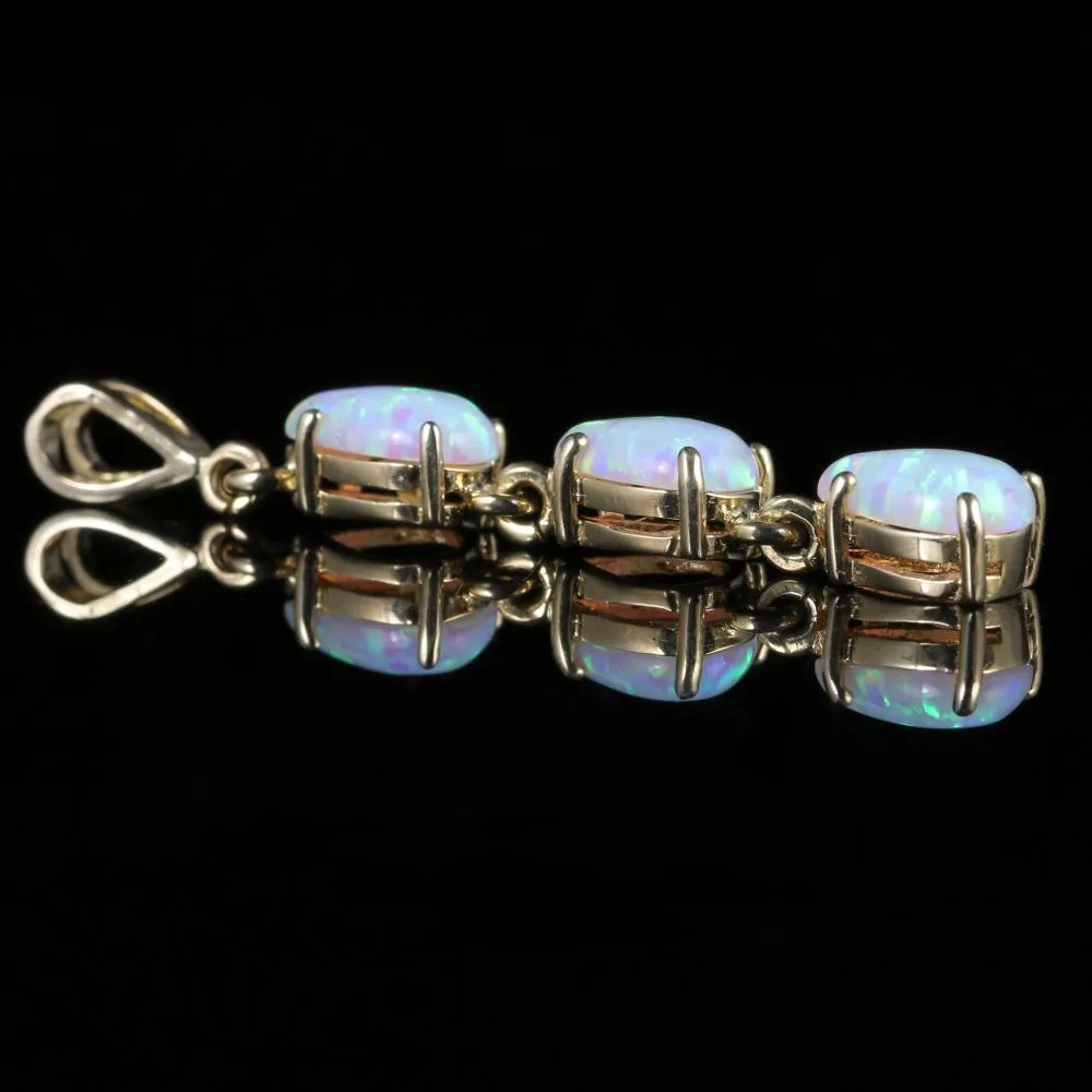 Opal Gold Dropper Pendant 9Ct Yellow Gold 1.80Ct Opal