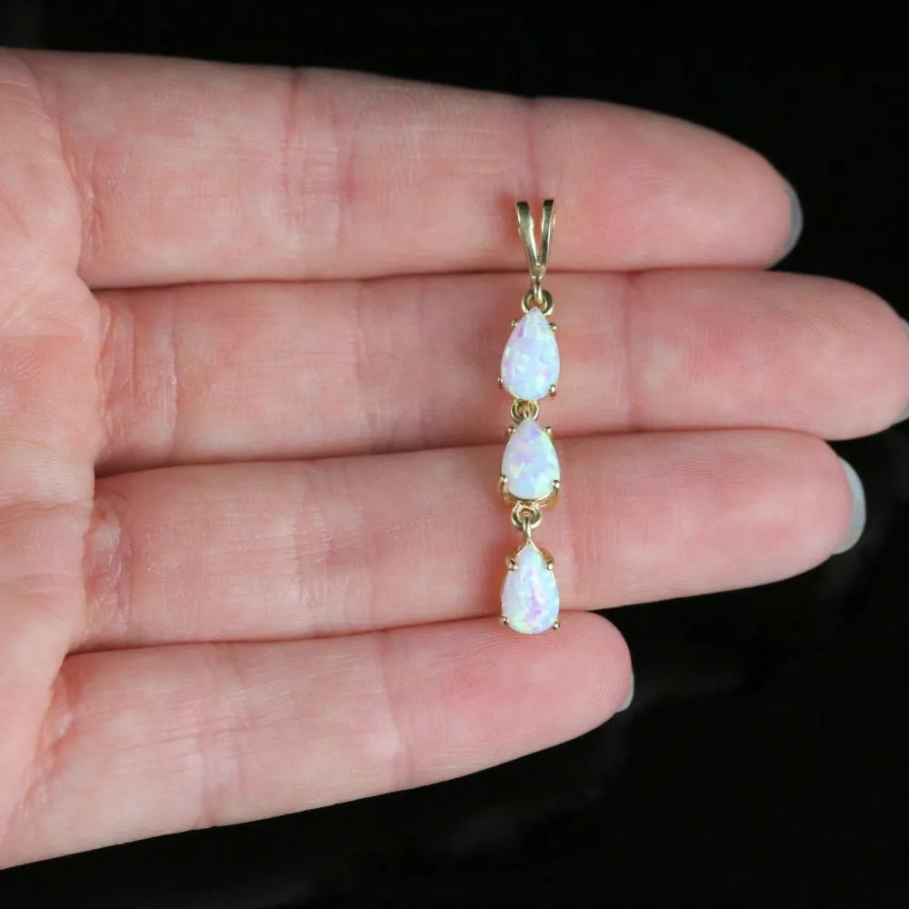 Opal Gold Dropper Pendant 9Ct Yellow Gold 1.80Ct Opal