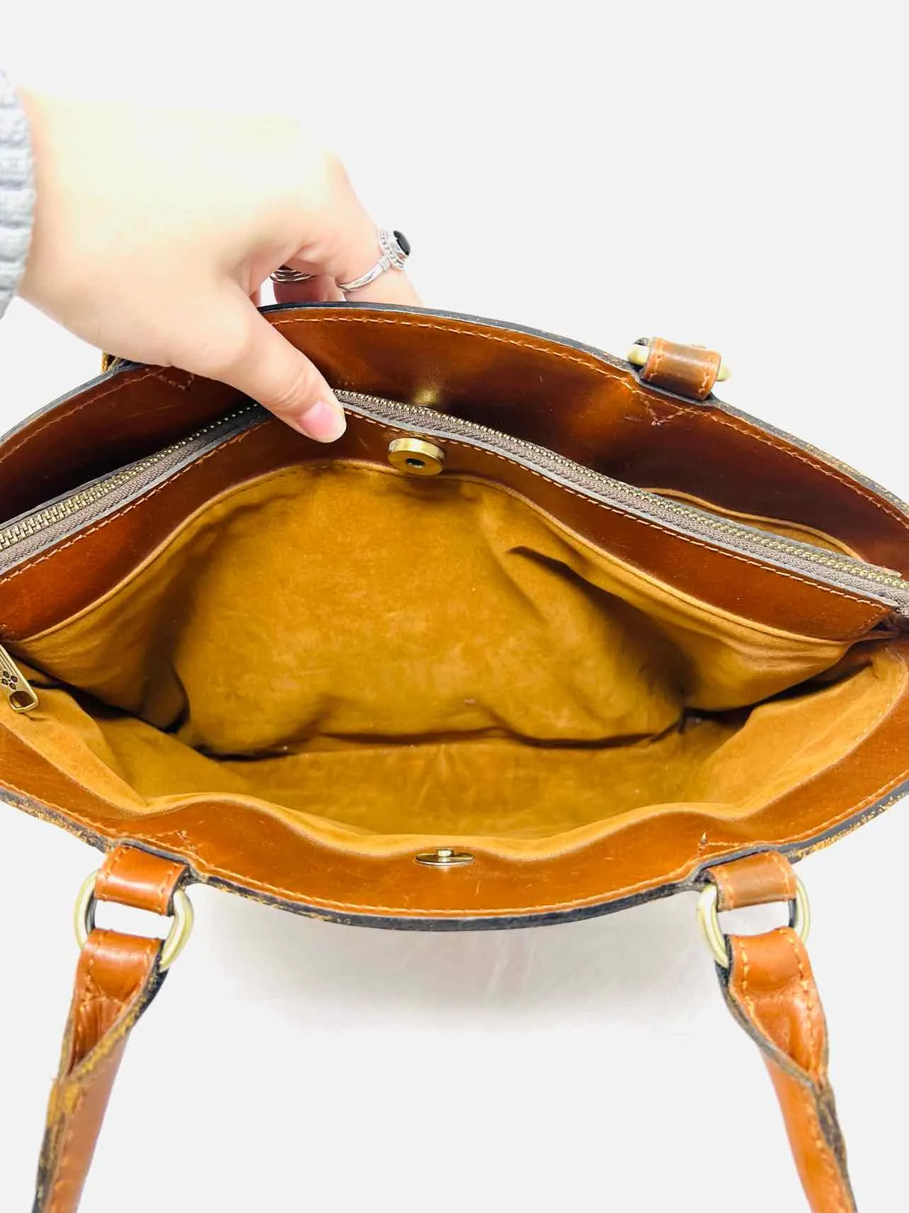 Patricia Nash Cognac Shoulder Bag Turn-lock Leather W/ BAG! Designer Tote