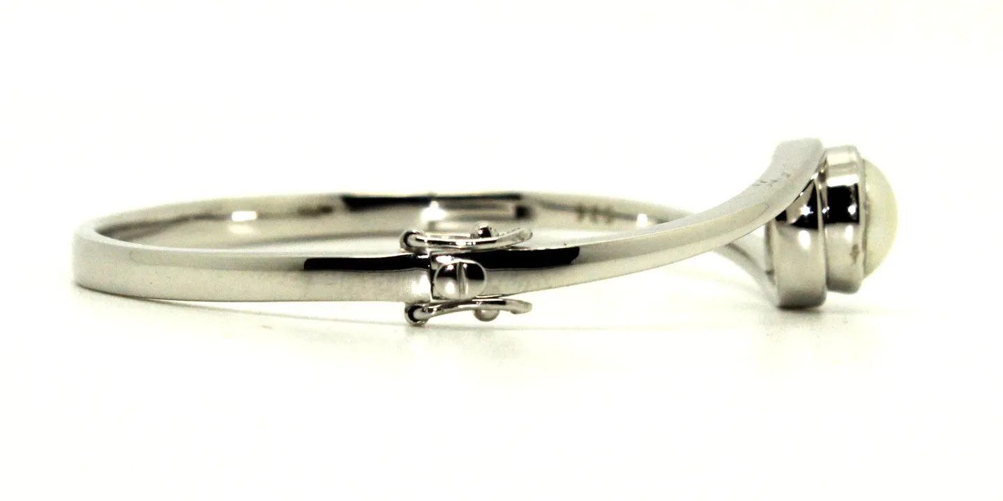 Pearl Cross Silver Bangle