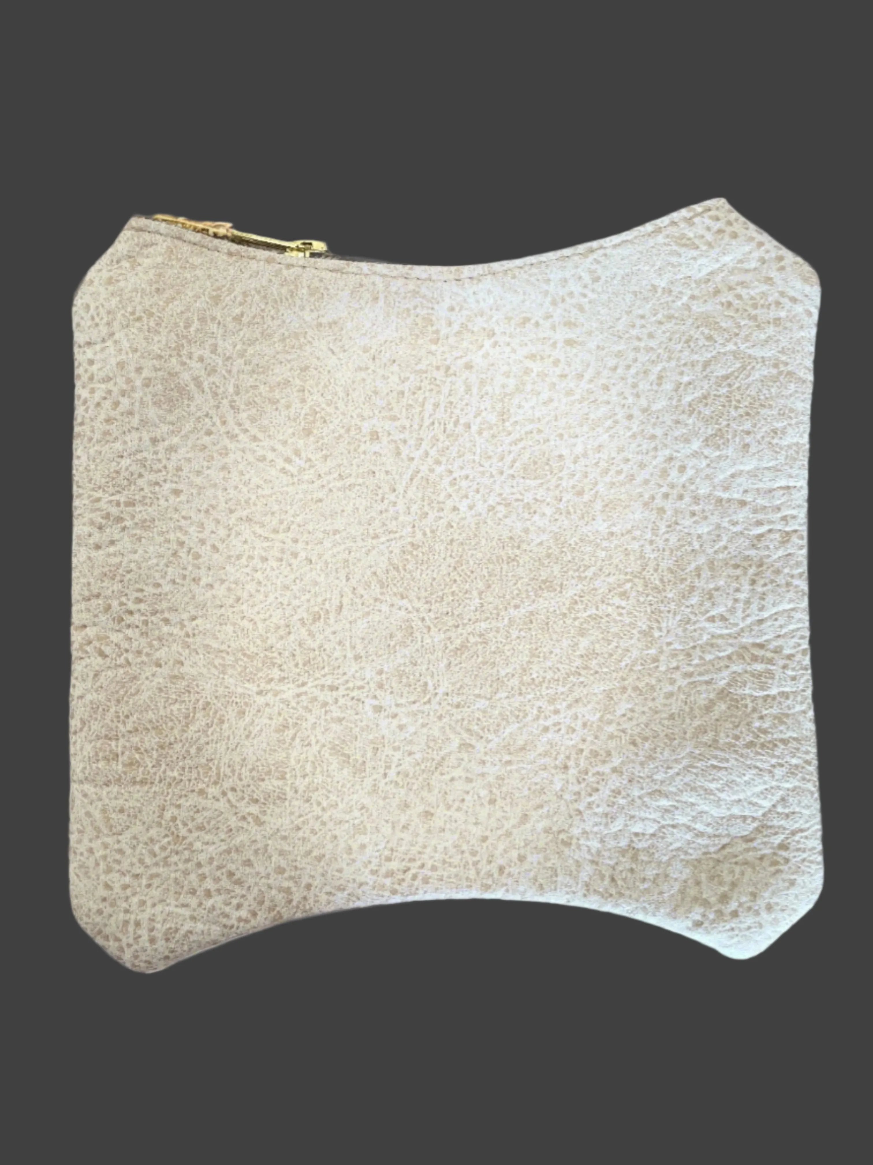 "Beige Vegan Leather Bag – Stylish and Eco-Friendly"