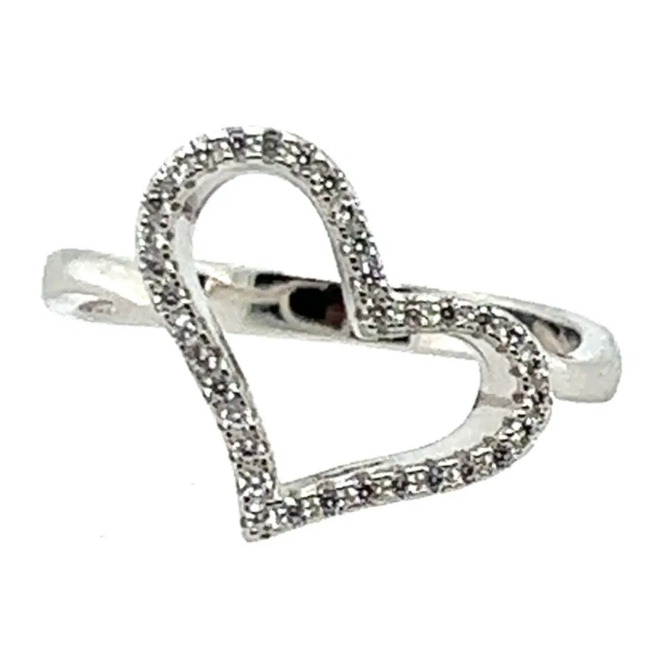 R543 Heart CZ Ring