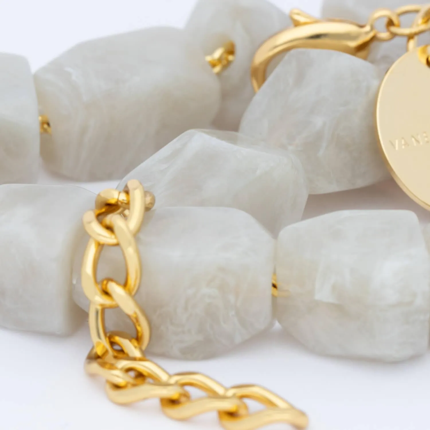 Stone Shaped Necklace Snow White Marble