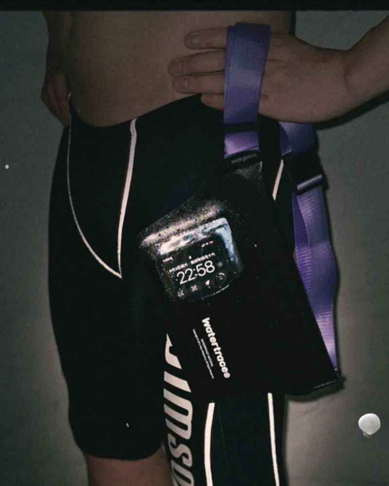 Swimming Phone Touch Screen Waterproof Waist Bag