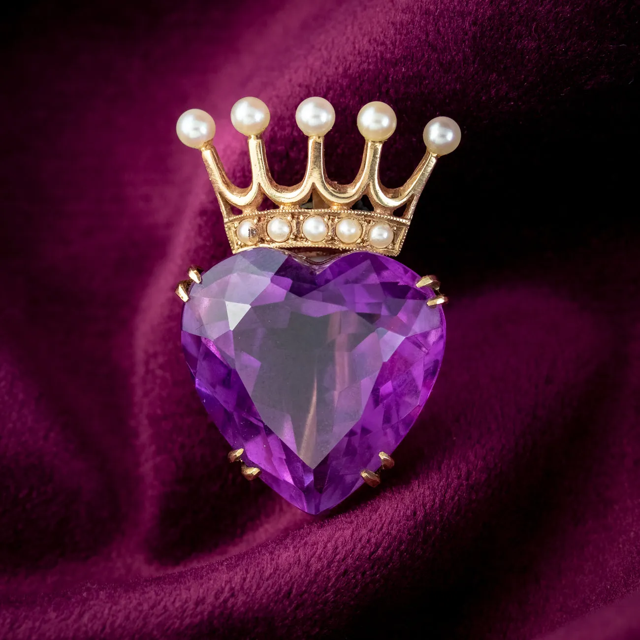Vintage Luckenbooth Brooch 16ct Amethyst Heart Pearl Crown 9ct Gold