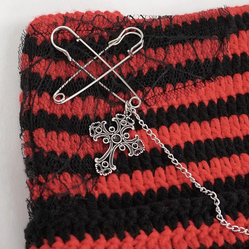 Women's Grunge Striped Pin Car Ears Beanie Red